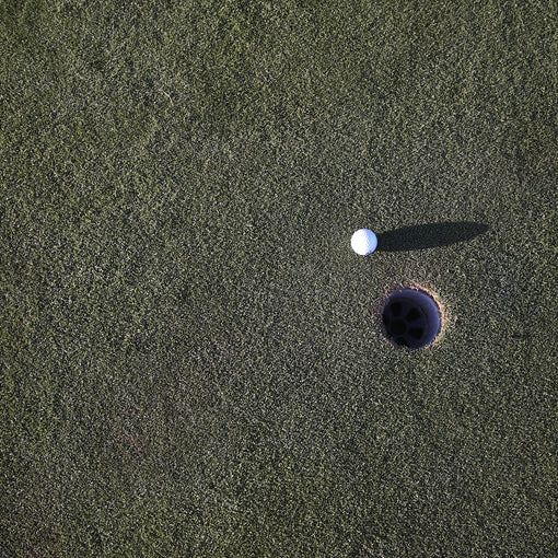 Holiday Gift Guide: Gifts for Golfers