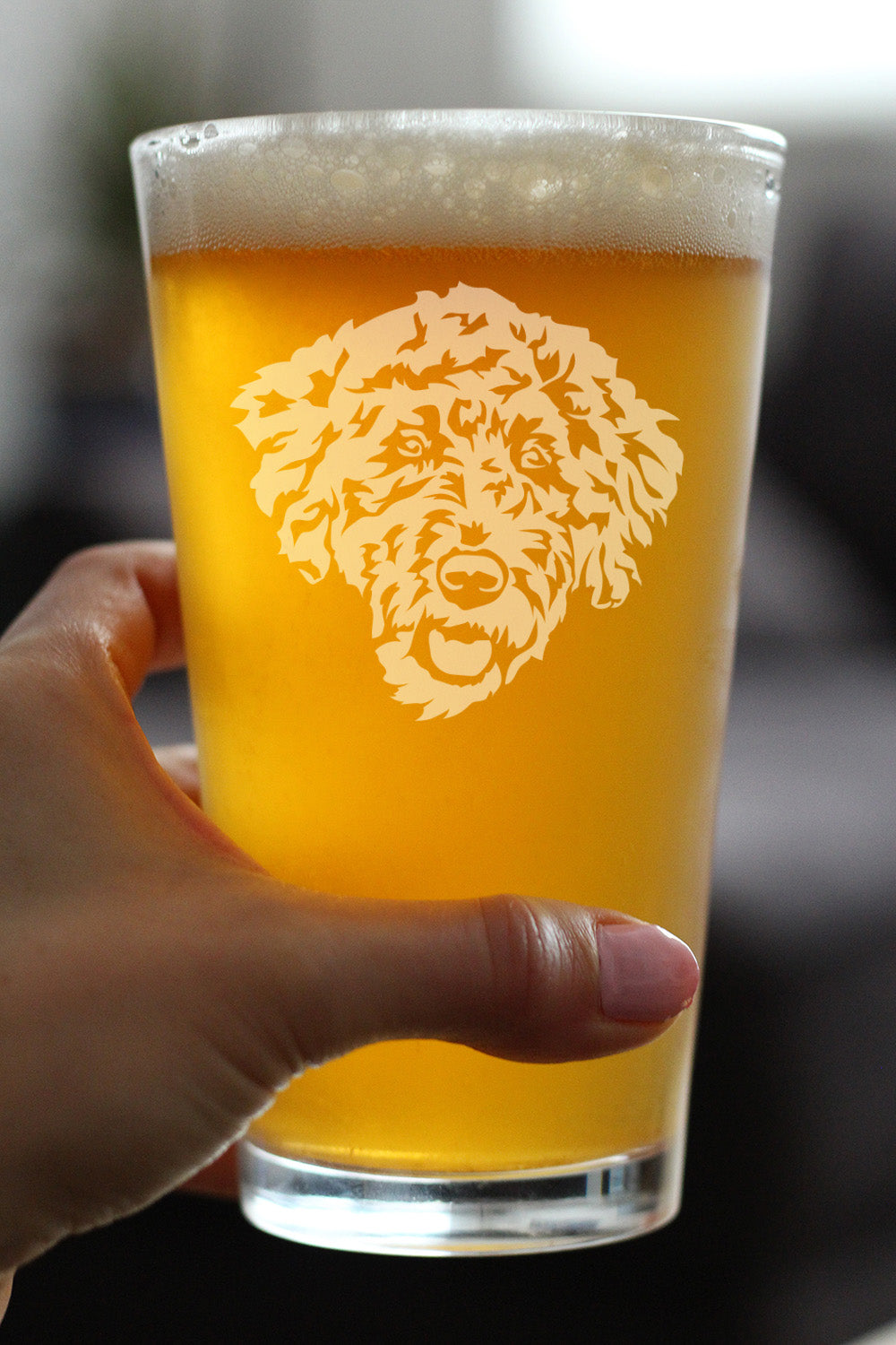 Labradoodle Face - Pint Glass for Beer - Labradoodle Gifts for Dog Lovers Women &amp; Men - 16 oz Glasses