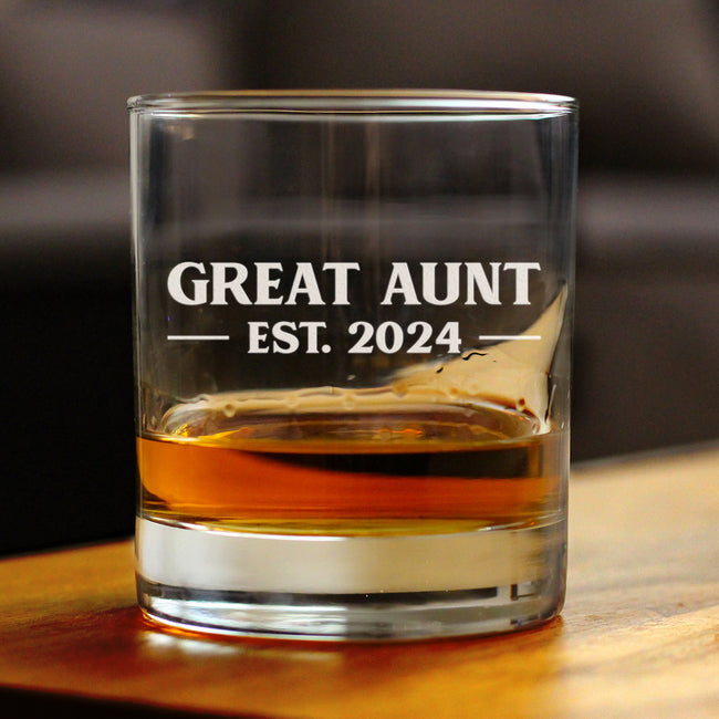 Great Aunt Est 2024 - New Great Aunts Whiskey Rocks Glass Gift for First Time Great Aunts - Bold 10.25 Oz Glasses