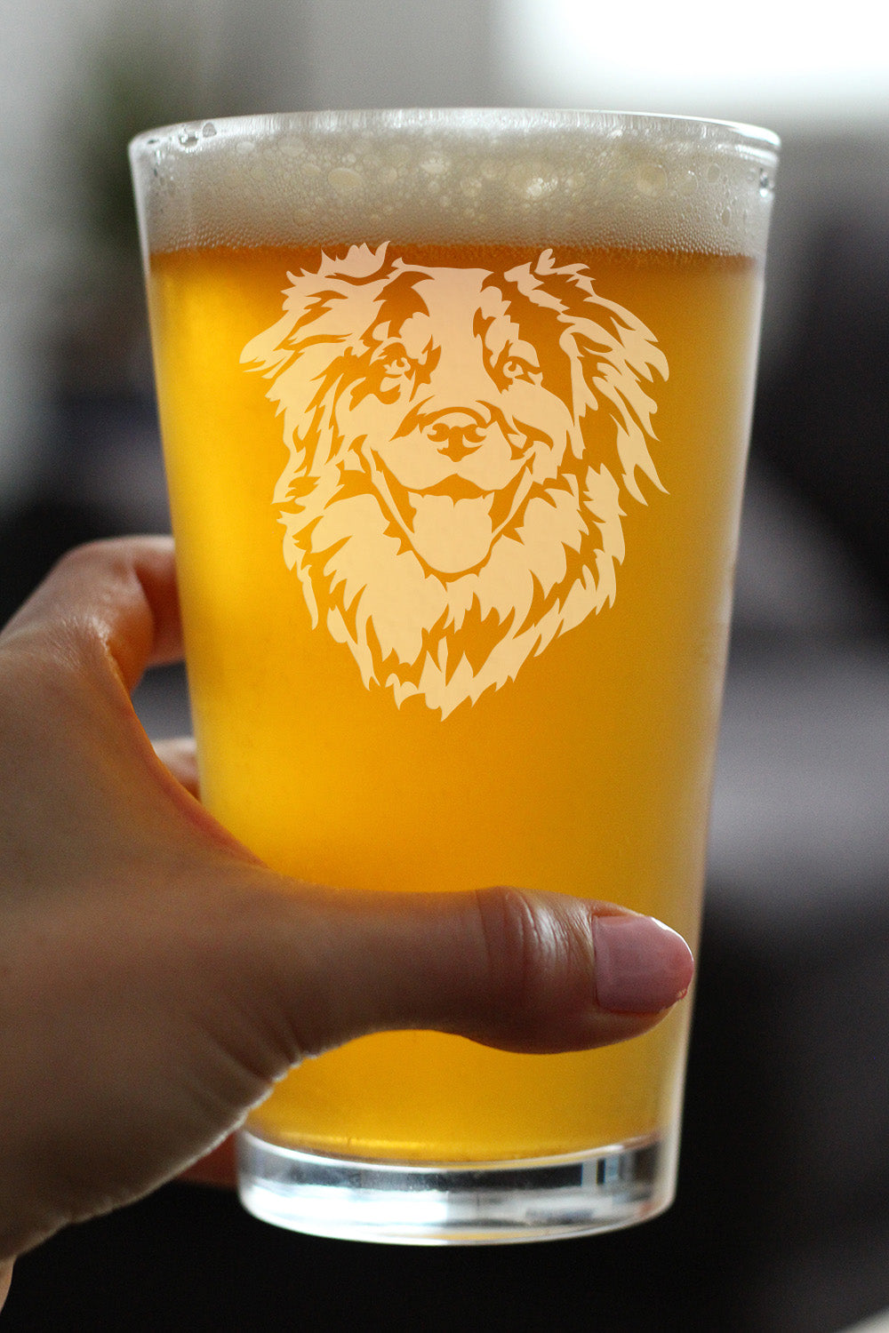 Australian Shepherd Face Pint Glass for Beer - Unique Dog Themed Decor and Gifts for Moms & Dads of Aussies - 16 Oz