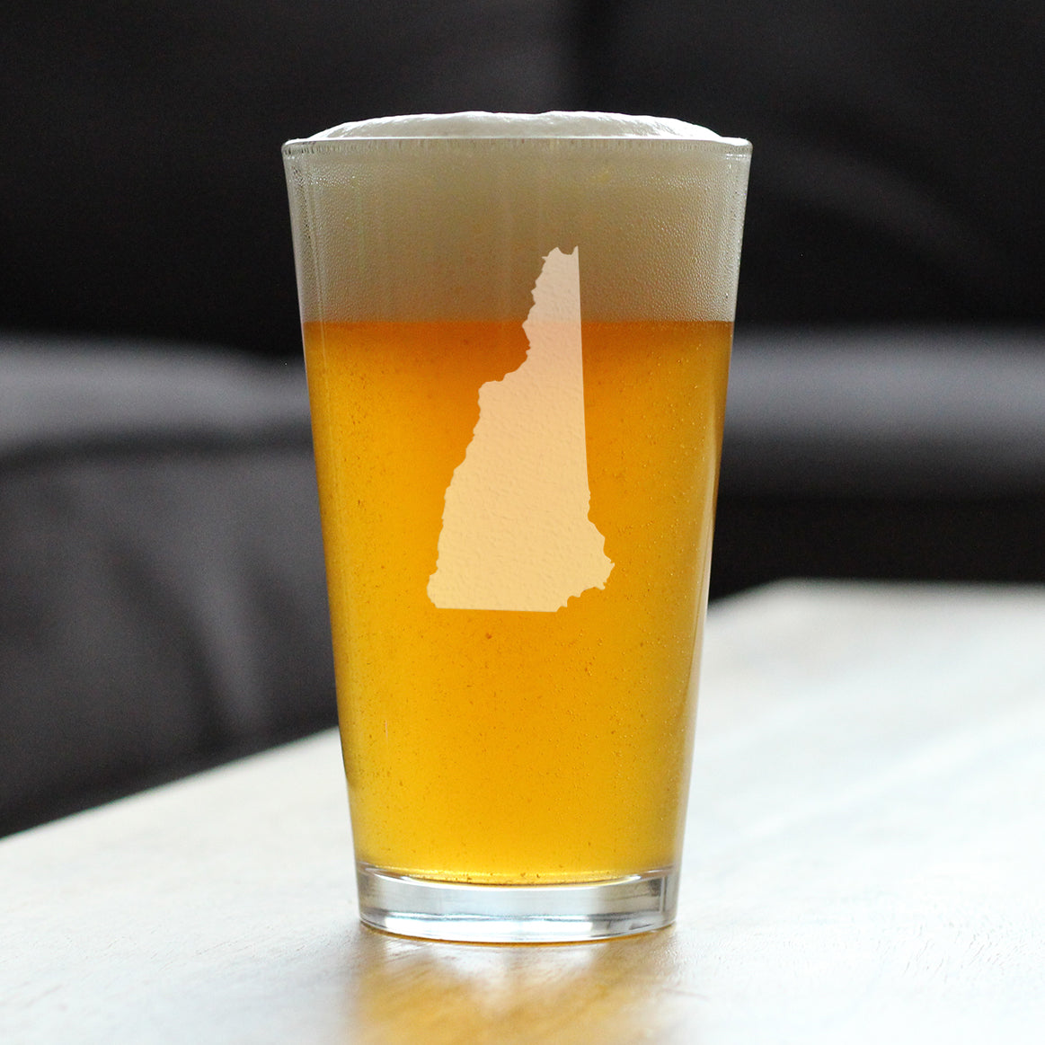 New Hampshire State Outline Pint Glass for Beer - State Themed Drinking Decor and Gifts for New Hampshirite Women & Men - 16 Oz Glasses