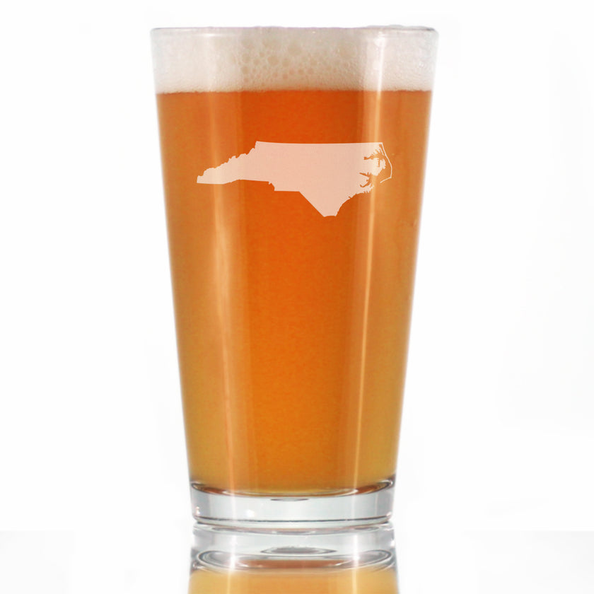 North Carolina State Outline Pint Glass for Beer - State Themed Drinking Decor and Gifts for North Carolinian Women & Men - 16 Oz Glasses