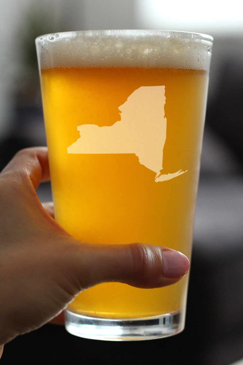 New York State Outline Pint Glass for Beer - State Themed Drinking Decor and Gifts for New Yorker Women &amp; Men - 16 Oz Glasses