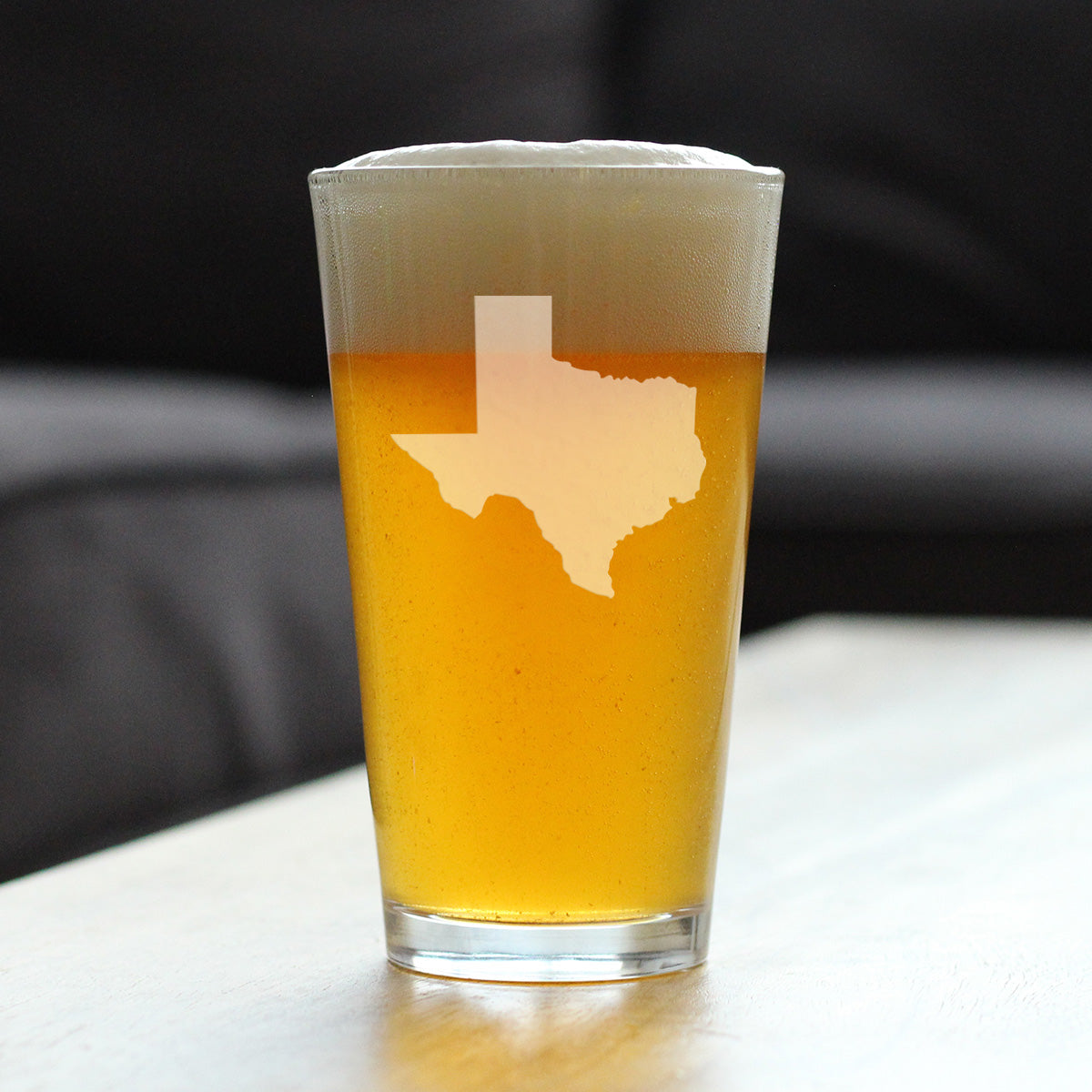 Texas State Outline Pint Glass for Beer - State Themed Drinking Decor and Gifts for Texan Women &amp; Men - 16 Oz Glasses
