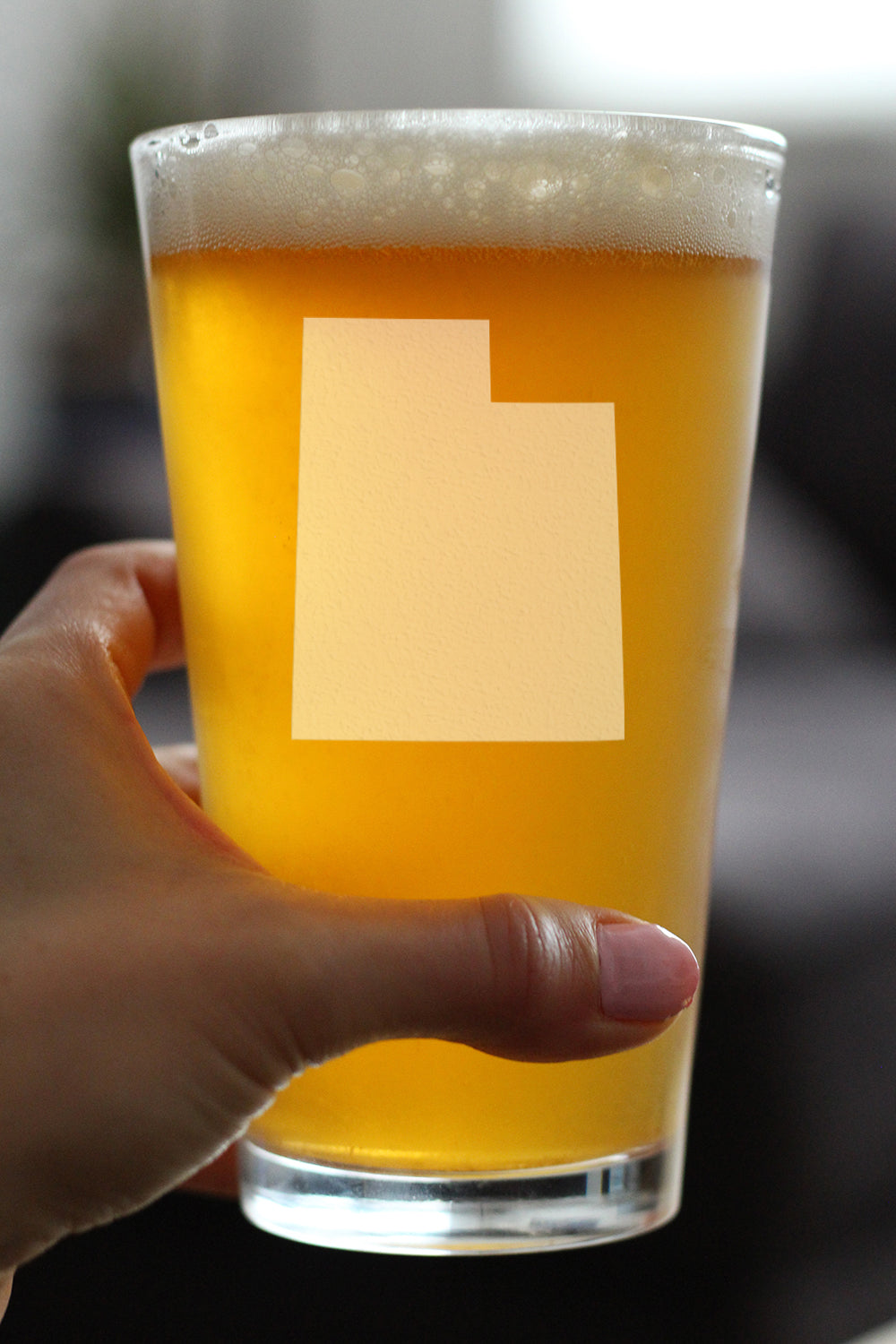 Utah State Outline Pint Glass for Beer - State Themed Drinking Decor and Gifts for Utahn Women &amp; Men - 16 Oz Glasses
