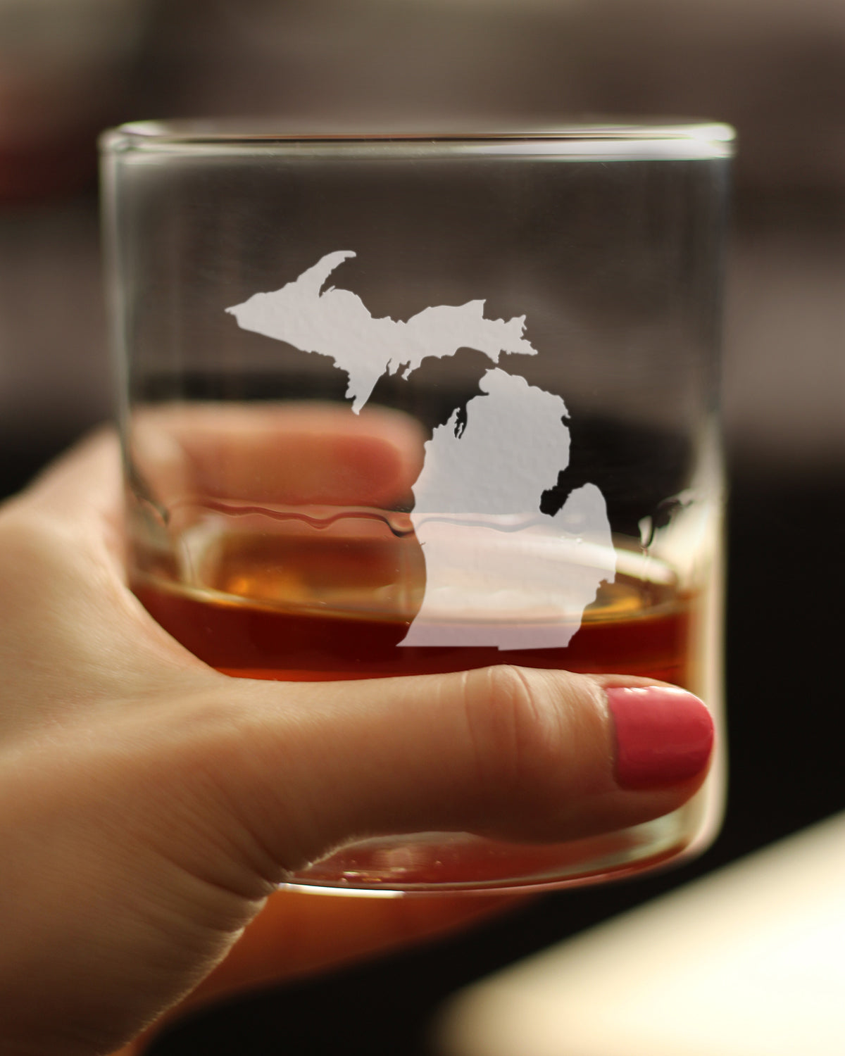 Michigan State Outline Whiskey Rocks Glass - State Themed Drinking Decor and Gifts for Michigander Women & Men - 10.25 Oz Whisky Tumbler Glasses
