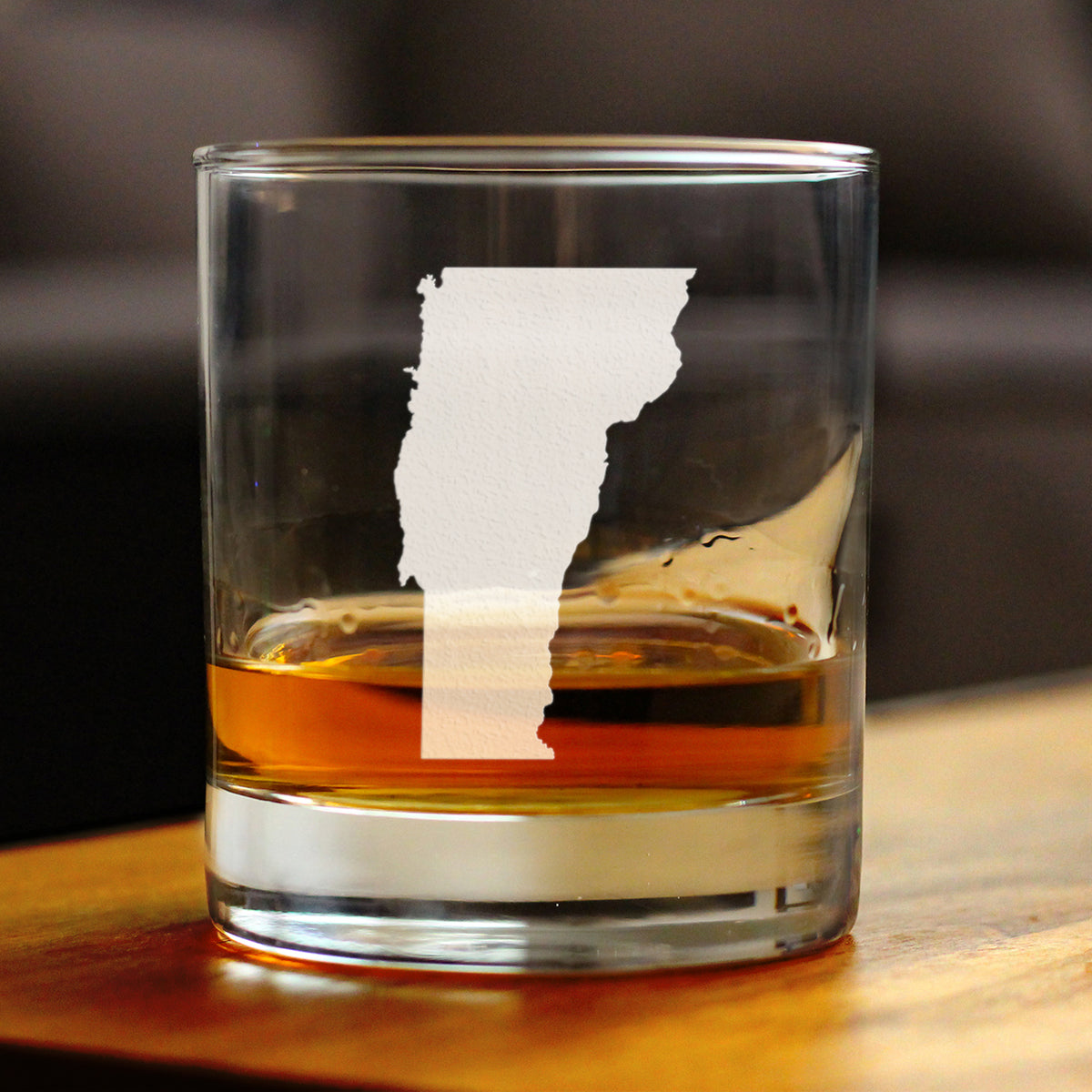 Vermont State Outline Whiskey Rocks Glass - State Themed Drinking Decor and Gifts for Vermonter Women &amp; Men - 10.25 Oz Whisky Tumbler Glasses