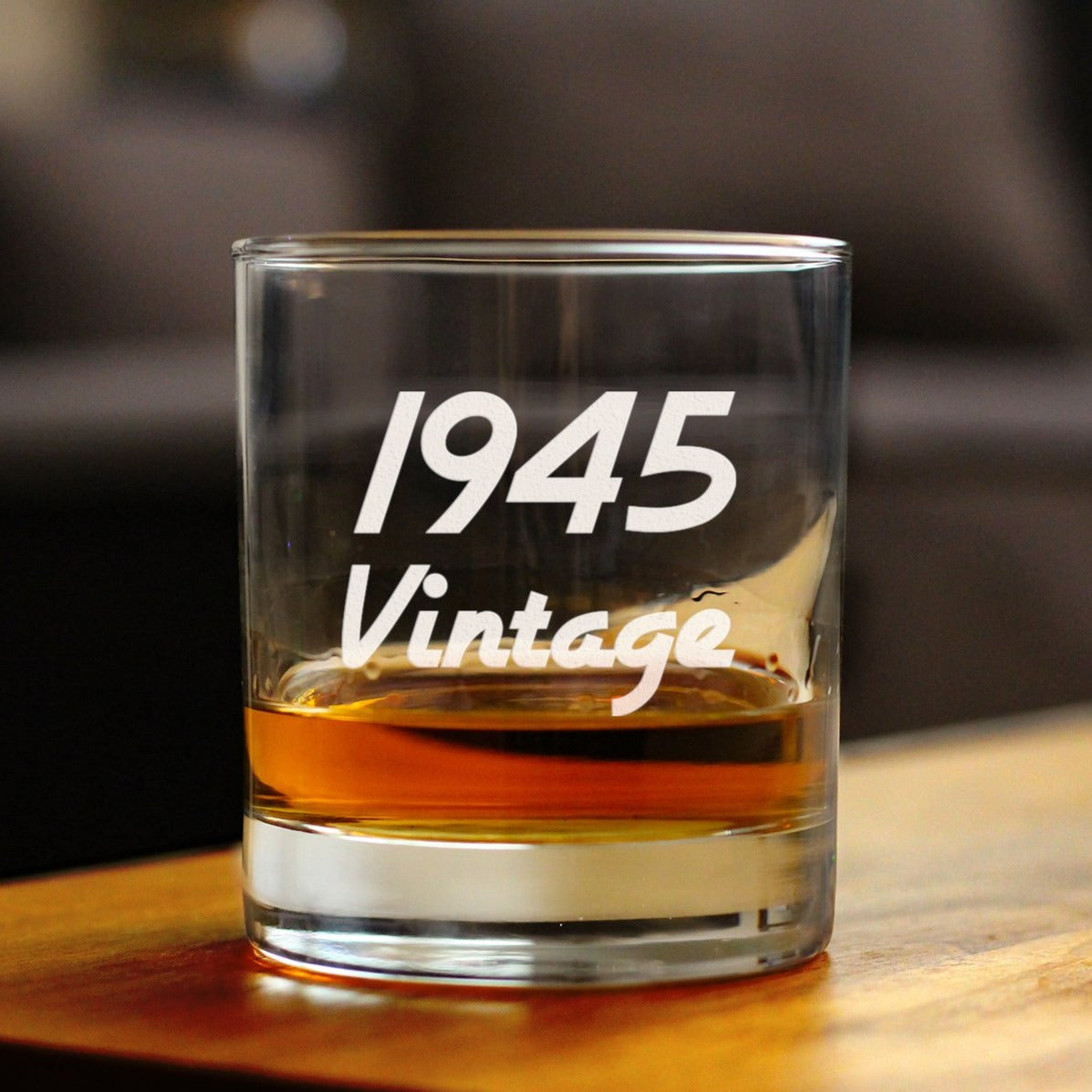Vintage 1945 - Fun 78th Birthday Whiskey Rocks Glass Gifts for Men &amp; Women Turning 78 - Retro Whisky Drinking Tumbler