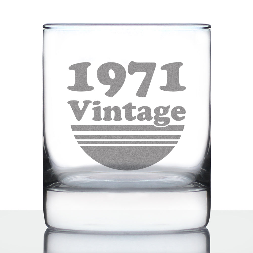 Vintage 1971 - Fun 52nd Birthday Whiskey Rocks Glass Gifts for Men &amp; Women Turning 52 - Retro Whisky Drinking Tumbler