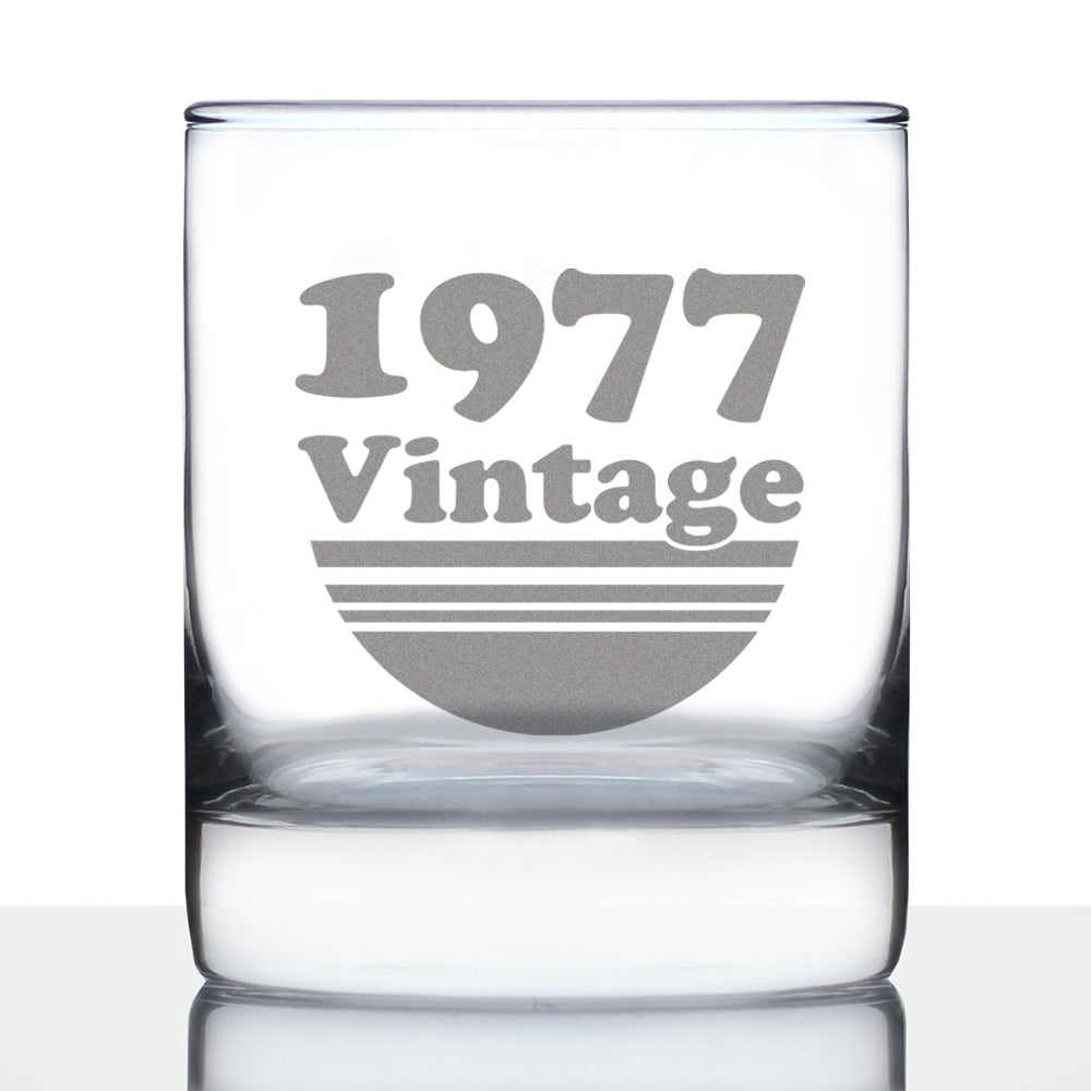 Vintage 1977 - Fun 49th Birthday Whiskey Rocks Glass Gifts for Men & Women Turning 49 - Retro Whisky Drinking Tumbler