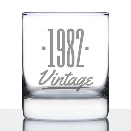 Vintage 1982 - Fun 44th Birthday Whiskey Rocks Glass Gifts for Men & Women Turning 44 - Retro Whisky Drinking Tumbler