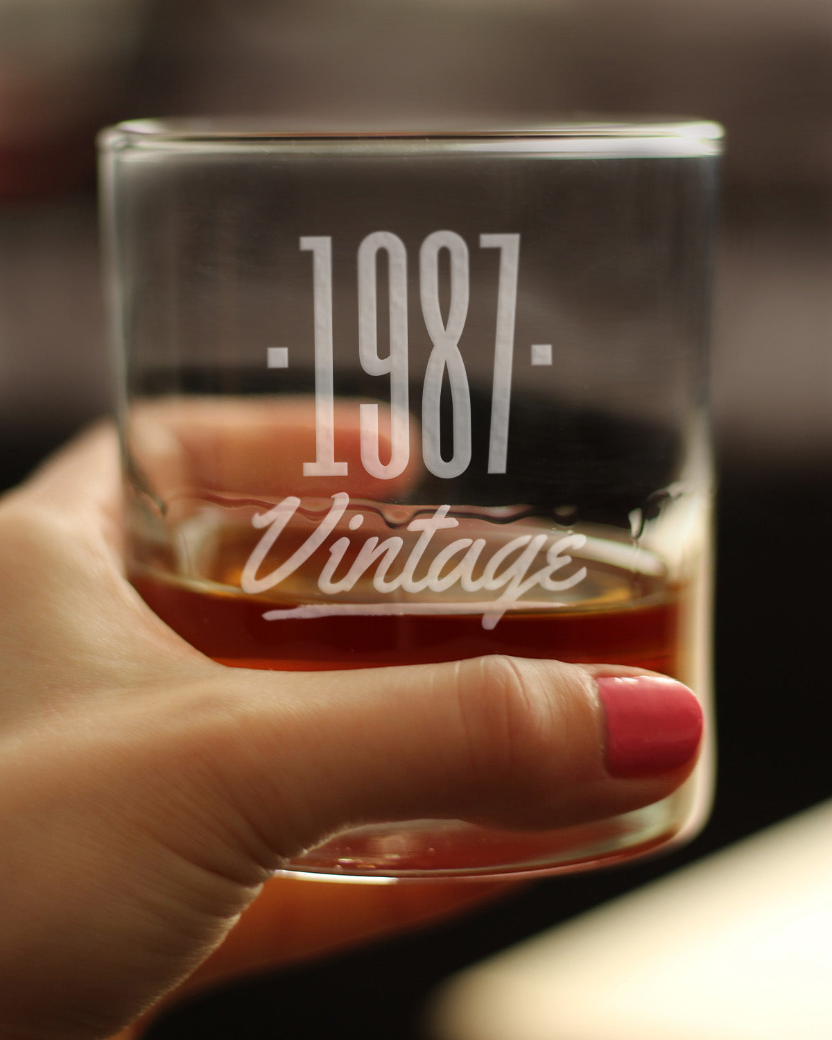 Vintage 1987 - Fun 37th Birthday Whiskey Rocks Glass Gifts for Men &amp; Women Turning 37 - Retro Whisky Drinking Tumbler