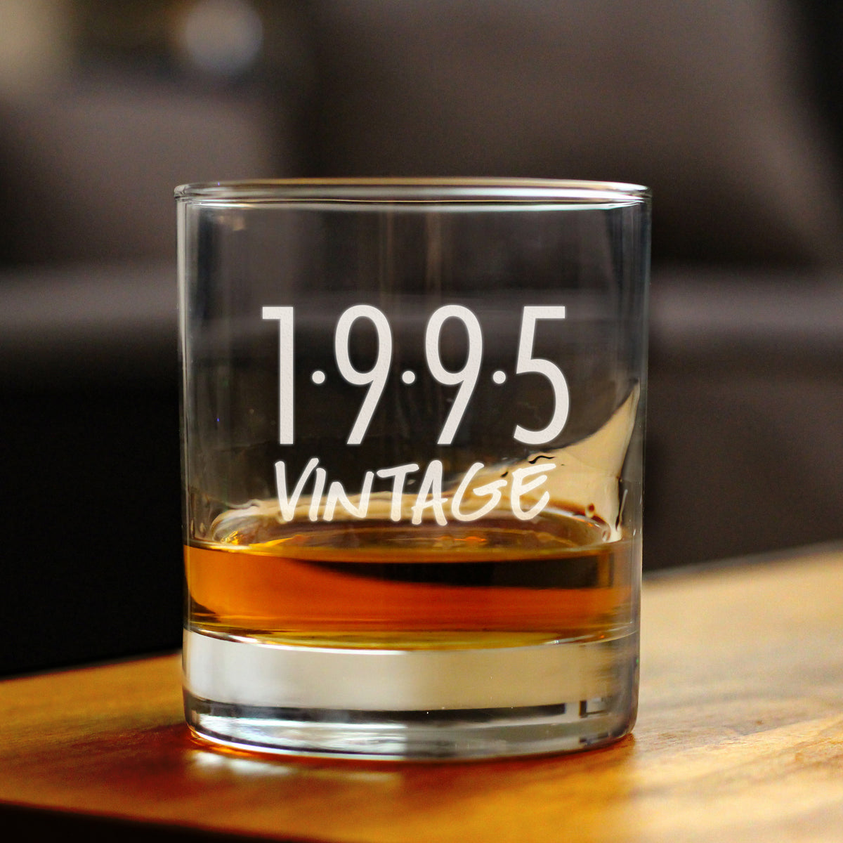 Vintage 1995 - Fun 28th Birthday Whiskey Rocks Glass Gifts for Men &amp; Women Turning 28 - Retro Whisky Drinking Tumbler