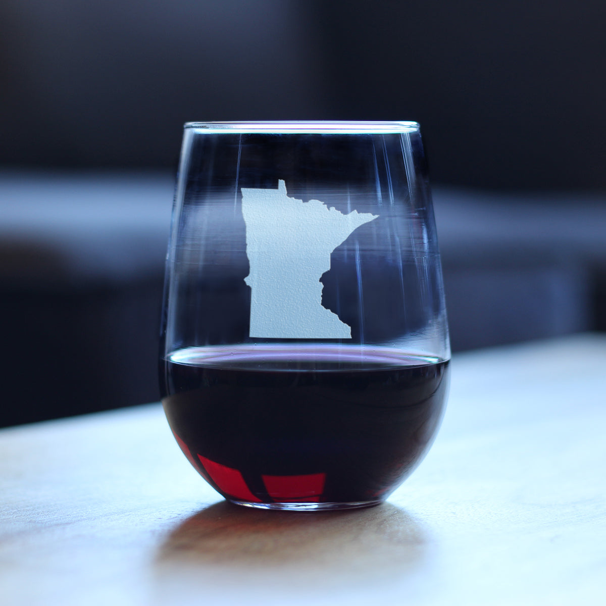 Minnesota State Outline Stemless Wine Glass - State Themed Drinking Decor and Gifts for Minnesotan Women &amp; Men - Large 17 Oz Glasses