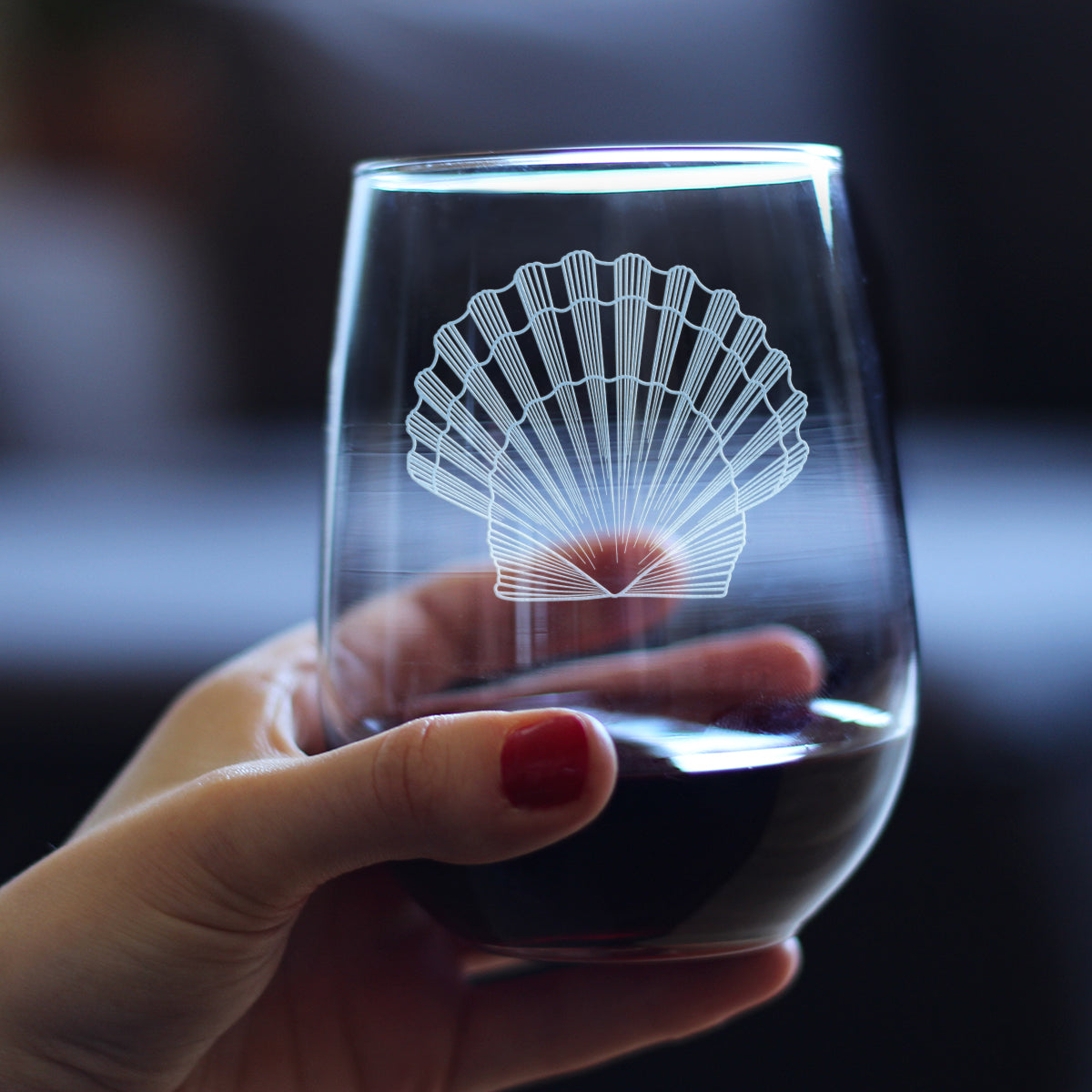 Seashell Engraved Stemless Wine Glass, Unique Decorative Gift for Beach House, Nautical Decor Birthday Gifts with Seashells
