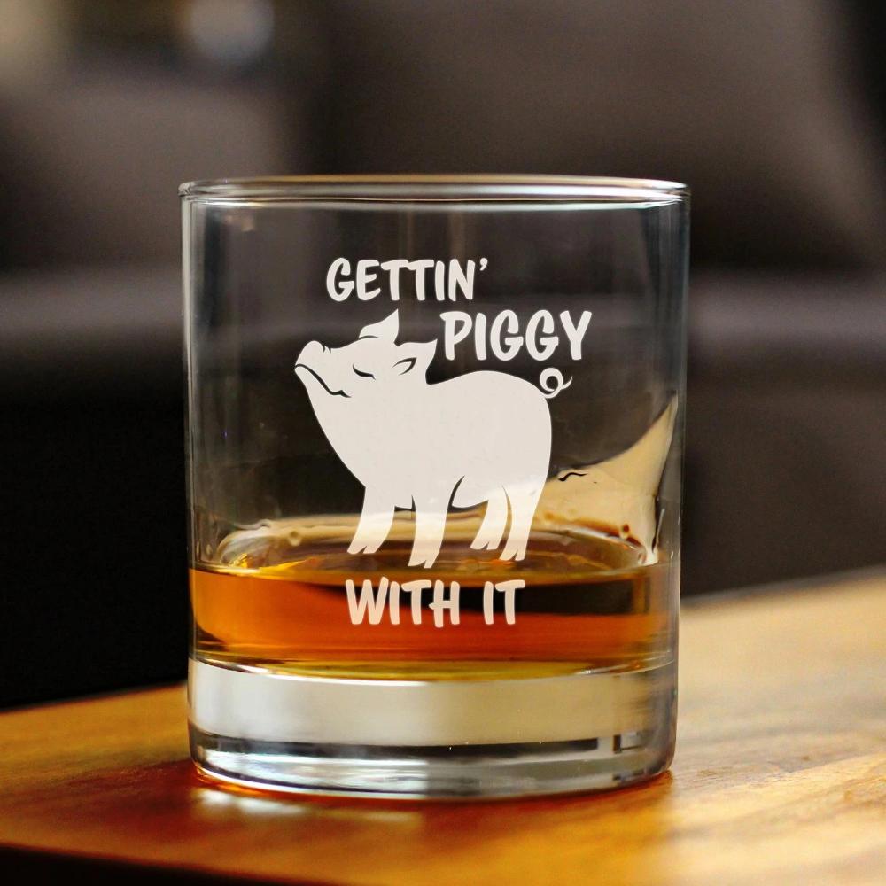 Gettin Piggy With It - Funny Pig Whiskey Rocks Glass Gifts for Men &amp; Women - Fun Whisky Drinking Tumbler Décor
